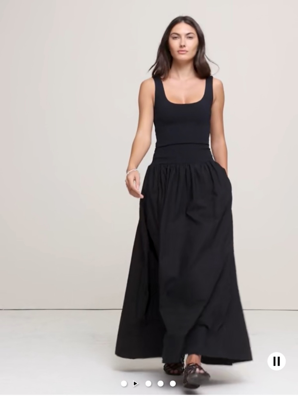 SCULPTED-STRETCH + COTTON POPLIN MAXI DRESS - Picture 2 of 9